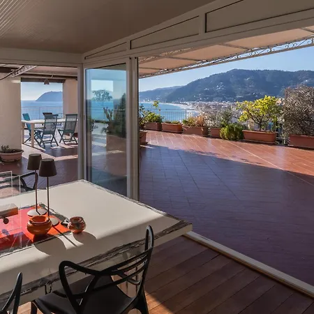 Hostdomus - La Terrazza Sul Mare Appartamento *